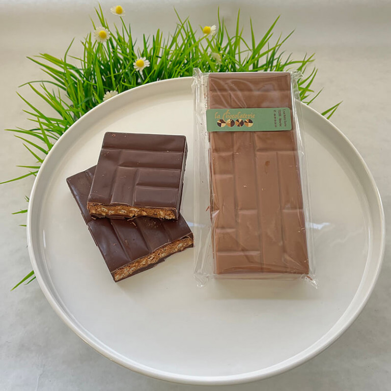 Chocolate tablet with praline milk / blown rice Chocolate tablet with praline milk / blown rice